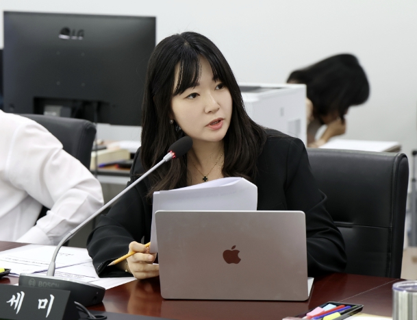 성남시의회 이세미 의원, 아이들 등하굣길 '무장애 통학환경' 제도적 기반 마련 기사 이미지